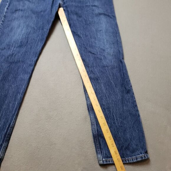 Levi 502 Jeans - Size 36 Medium wash - Picture 13 of 15